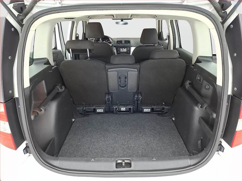 Škoda Yeti (2016) 1.2 TSI, Tempomat - fotka 13 z 14