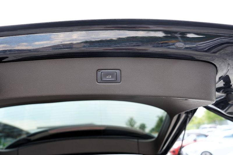 Audi Q7 3.0 TDI 200 kW/Q/7míst - fotka 11 z 49