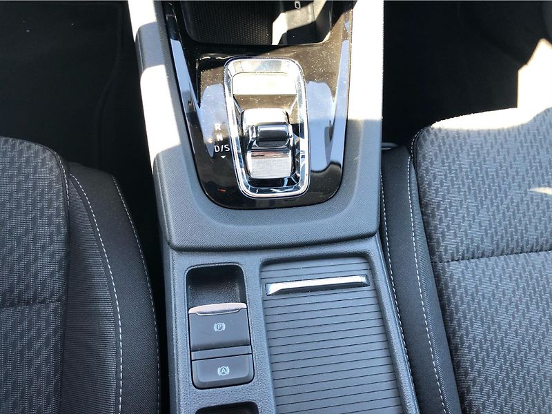 Škoda Octavia IV Combi Style Plus 2,0TDI /11 - fotka 23 z 30