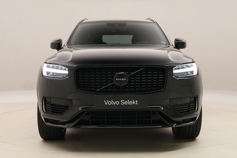 Volvo XC90 T8 AWD RECHARGE R-DESIGN 7míst - fotka 16 z 54