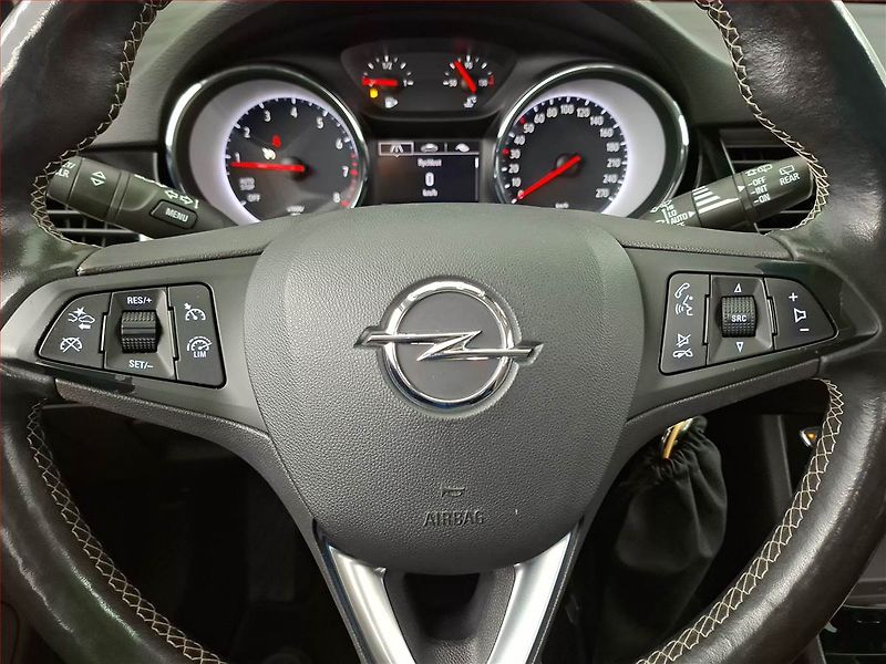 Opel Astra (2021) 1.2 Turbo, Kůže, Navi - fotka 18 z 20