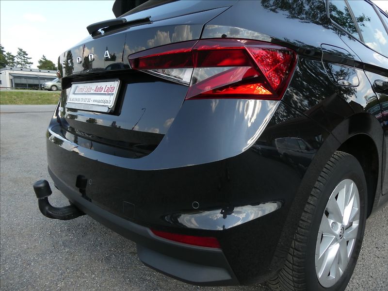 Škoda Fabia 1,0 TSi 70kW závěs,tempomat - fotka 10 z 38