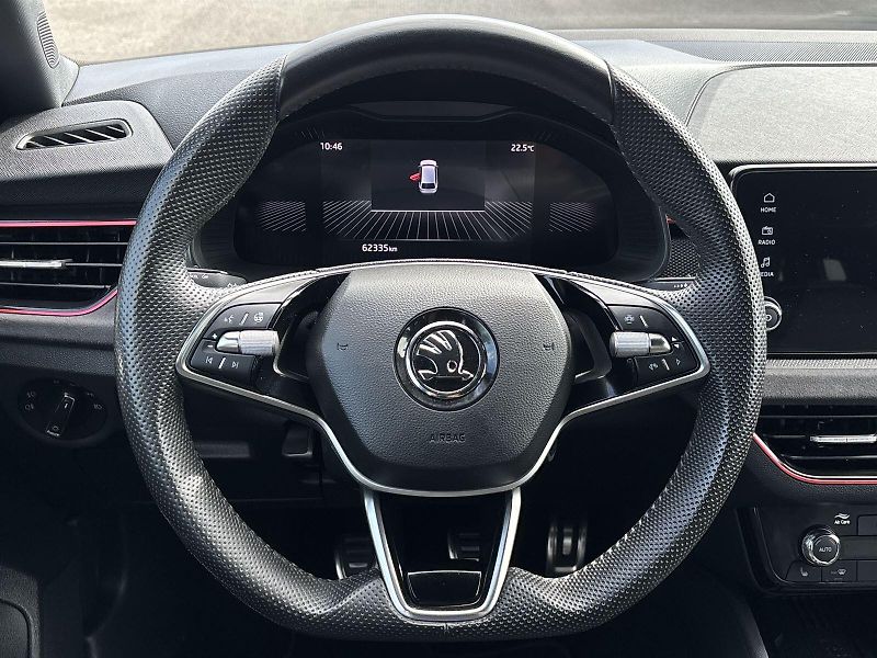 Škoda Scala (2024) 1.0 TSI Drive - fotka 18 z 31