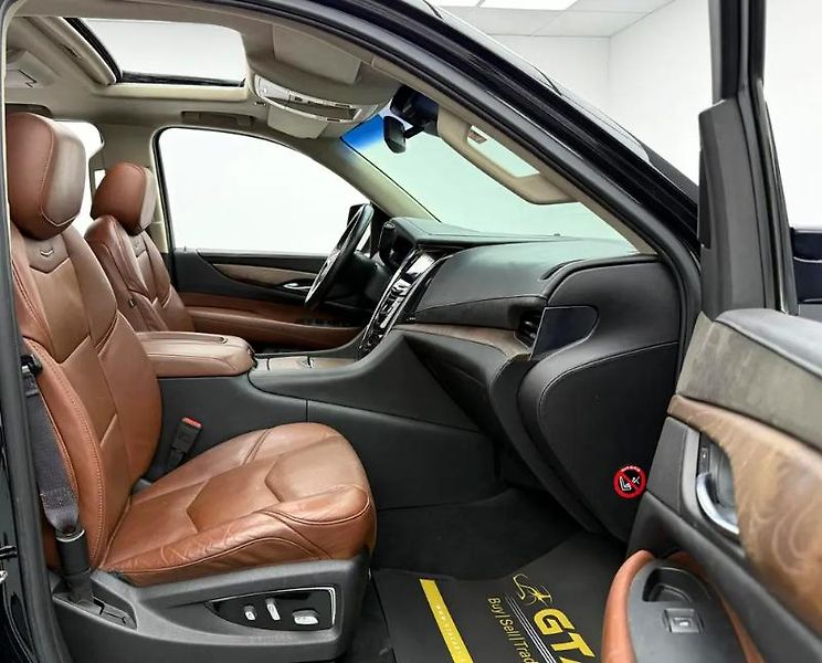 Cadillac Escalade (2016) TOP SUV - fotka 7 z 19