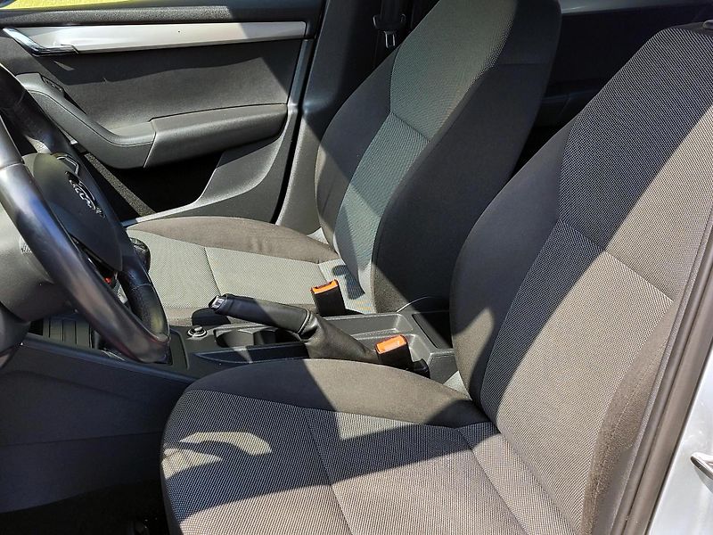 Škoda Octavia 1,2 TSi PO ROZVODECH, 1.maj - fotka 25 z 36