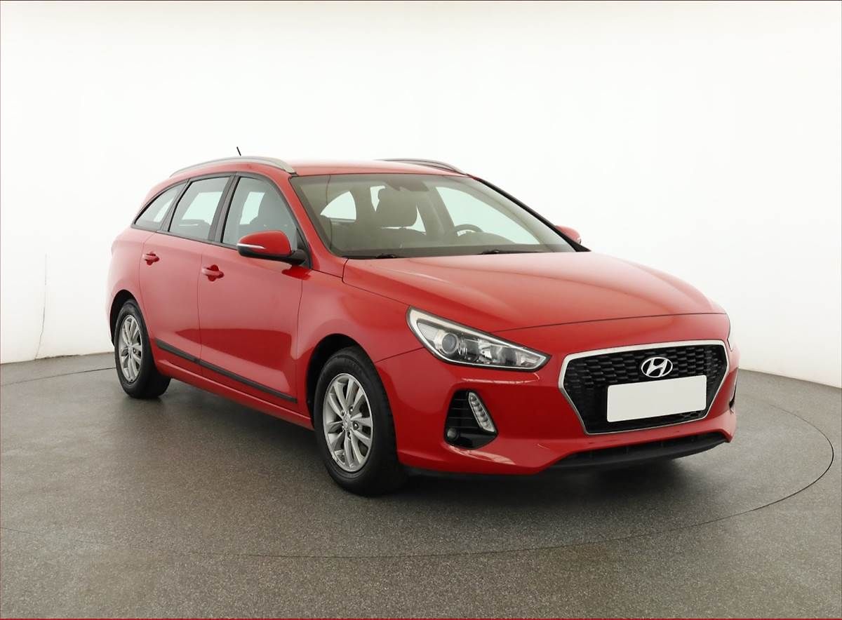 Hyundai i30 Trikolor 1.4 T-GDI, ČR,1.maj