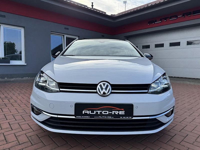 Volkswagen Golf (2017) 1.4TSi HighLine LED Navi Pano - fotka 5 z 50