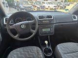 Škoda Fabia (2009) 1.4 16V Serviska - náhled 15