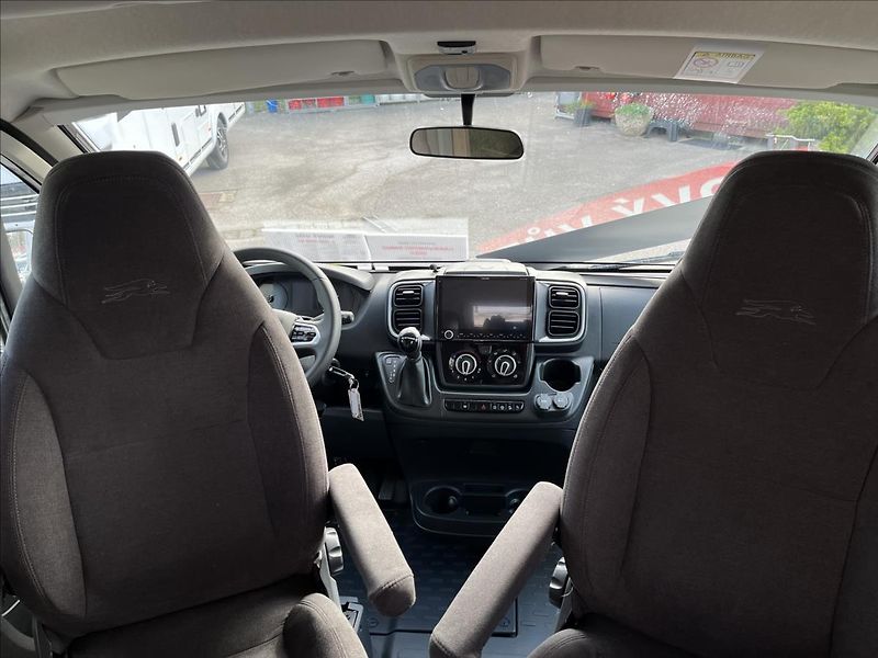 Laika Ecovip 2,2 L 3412DS MJTD - fotka 5 z 13