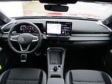 Volkswagen T-Roc R-Line 1,5 eTSI 110 kW 7DSG - náhled 16