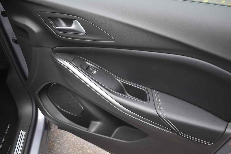Opel Grandland je solidní rodinné auto bez závažných chyb