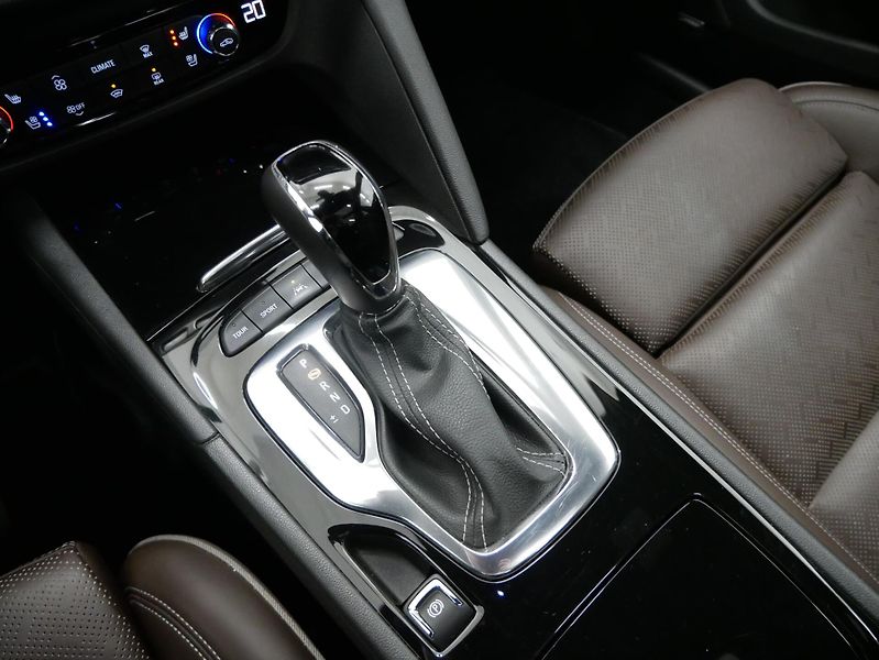 Opel Insignia - fotka 23 z 27