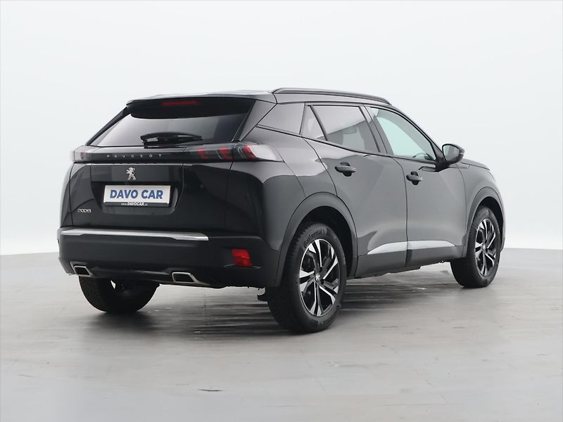 Peugeot 2008 1,2 PT 130k CZ Allure LED - fotka 7 z 25