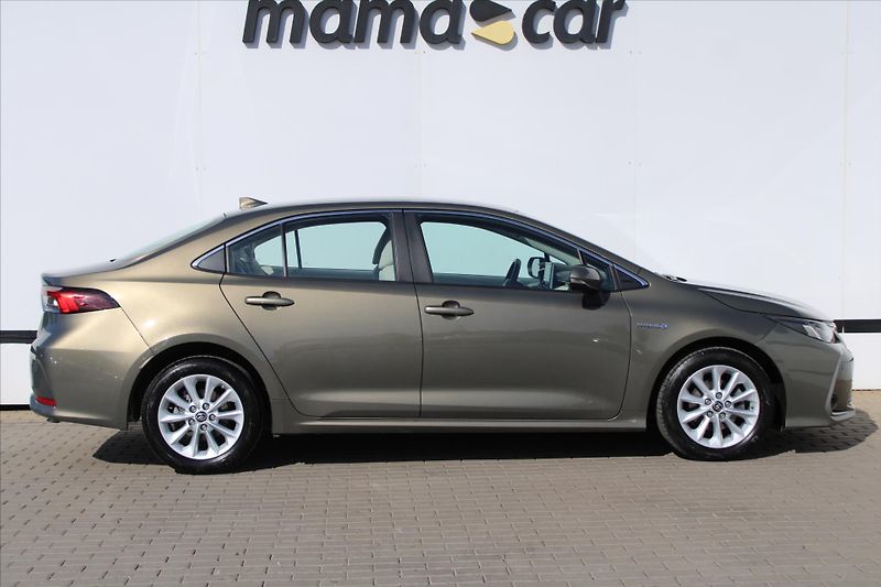 Toyota Corolla 1.8HSD 72kW COMFORT 1MAJ. ČR - fotka 8 z 25