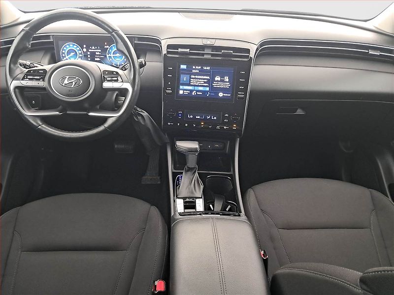 Hyundai Tucson (2021) 1.6 T-GDI 48V MHEV - fotka 8 z 18