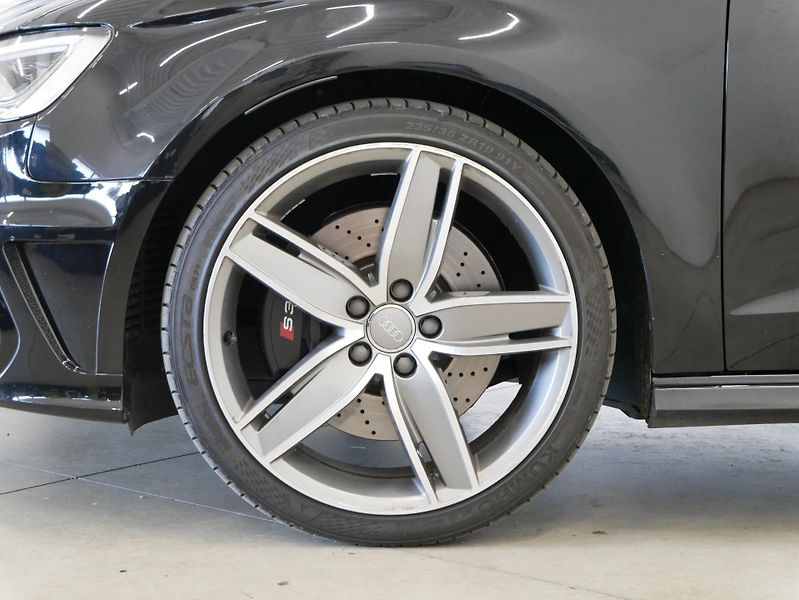 Audi S3 - fotka 10 z 26
