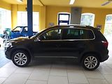 Volkswagen Tiguan 2.0 TDI 4x4 DIGIKLIMA TAŽNÉ - náhled 3