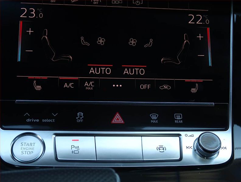 Audi Q8 (2019) 50 TDI - fotka 22 z 32