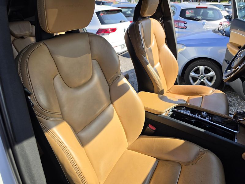 Volvo XC90 2.0D 7 míst TZ  - fotka 15 z 20
