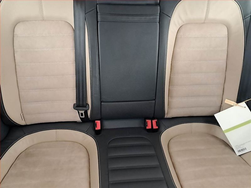 Volkswagen CC (2013) Highline 2.0 TDI, Kůže, Navi - fotka 10 z 21