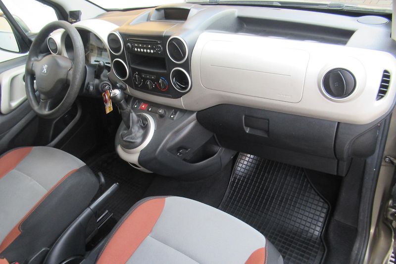 Peugeot Partner 1.6 HDi KLIMA PŮVOD ČR - fotka 16 z 19