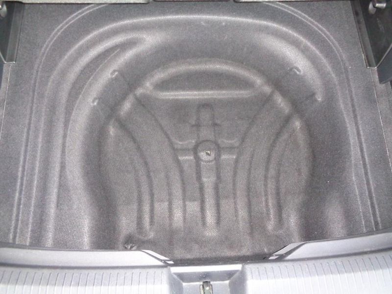 Volkswagen Golf Wa 2.0 Life DT110 TDID7F 2.0 T - fotka 27 z 28