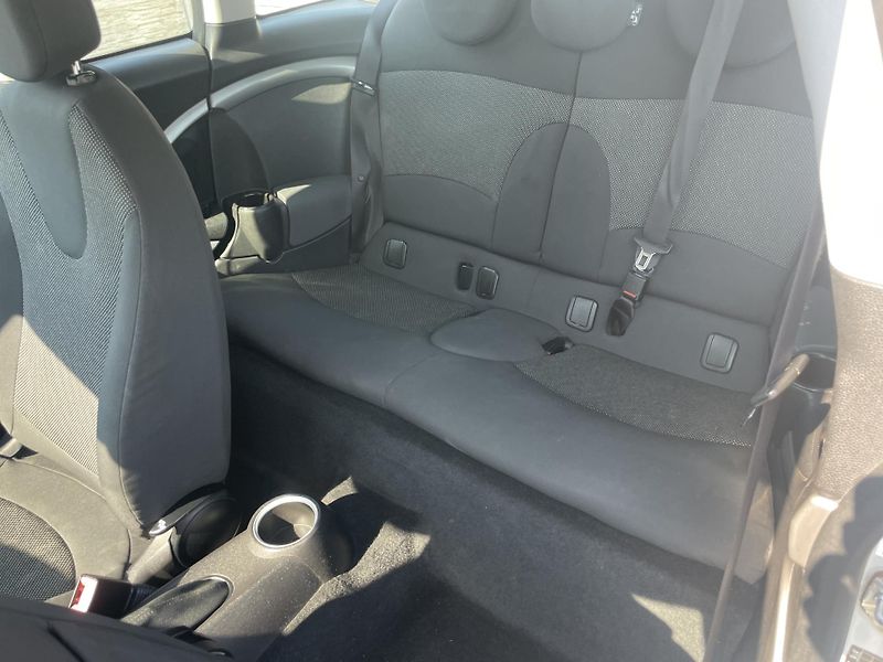 Mini Clubman 1.4i 95PS CLUBMAN 154TKM TOP!! - fotka 109 z 176