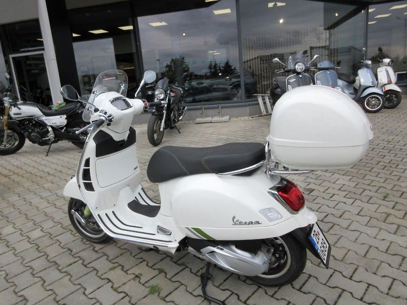 Vespa (2025) GTS 310 SuperTech e5+ - fotka 4 z 10