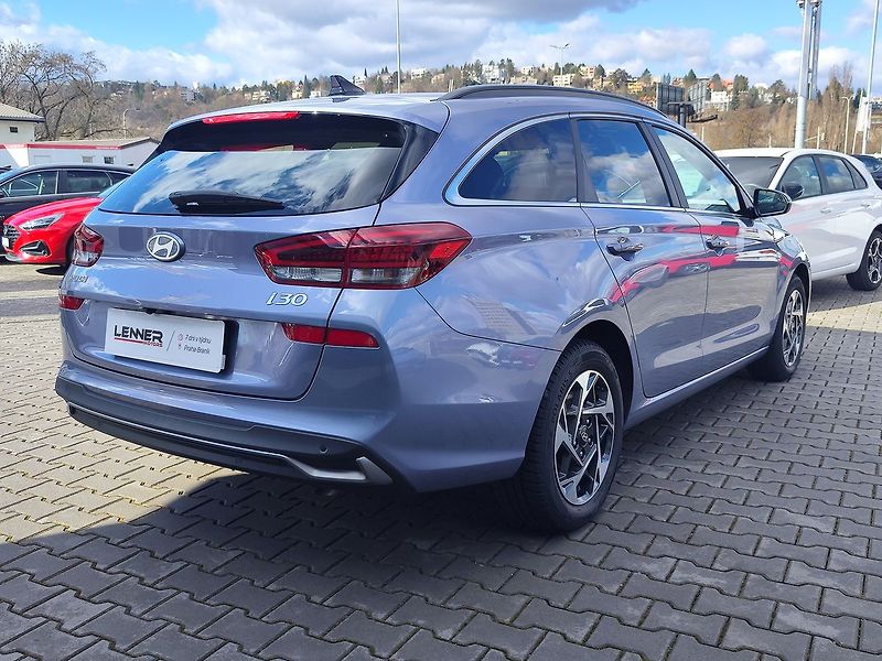 Hyundai i30 1.5 T-GDI/103kW Style Safety - fotka 5 z 34