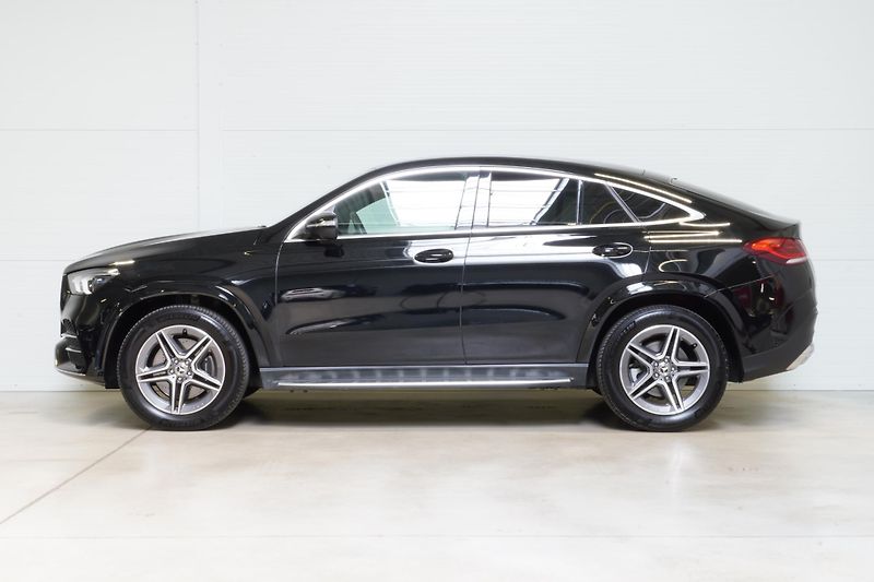 Mercedes-Benz GLE 300d,4matic,AMG,ČR,Tažné,360 - fotka 5 z 36