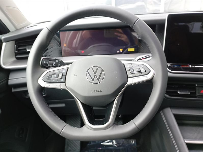 Volkswagen Tayron (2026) 1,5 eTSI 110 kW mHEV  People - fotka 13 z 16