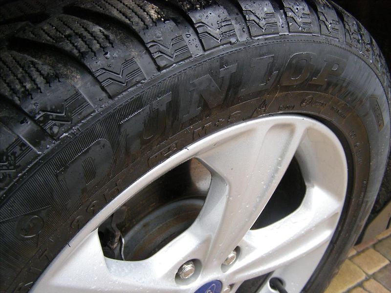 Ford Kuga 2,0   TDCI 2 majitel - fotka 12 z 30