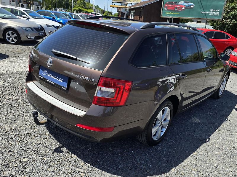 Škoda Octavia 1.4TSI ELEGANCE 1Majitel - fotka 7 z 20