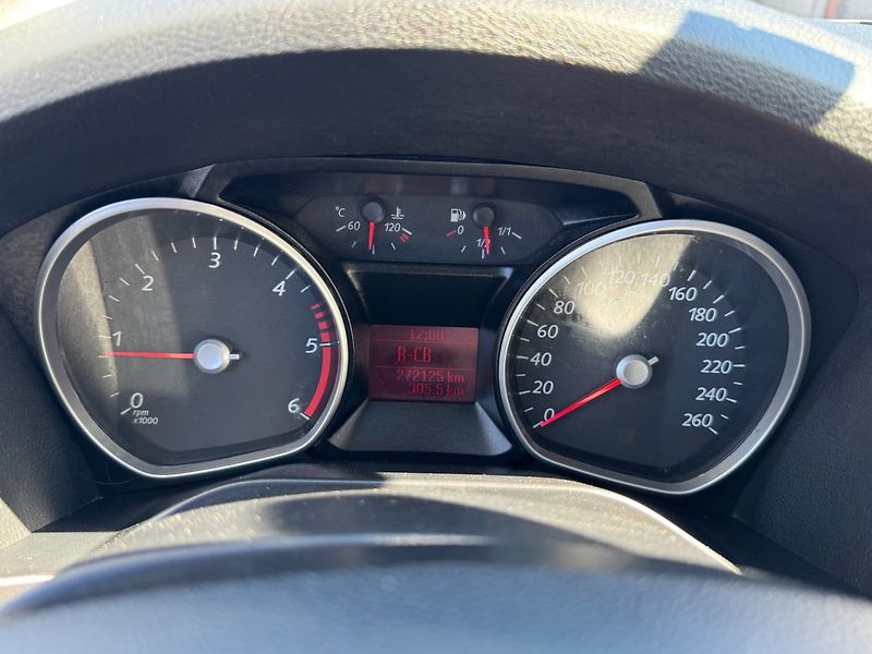 Ford S-MAX (2008) 2.0 TDCi - fotka 18 z 28