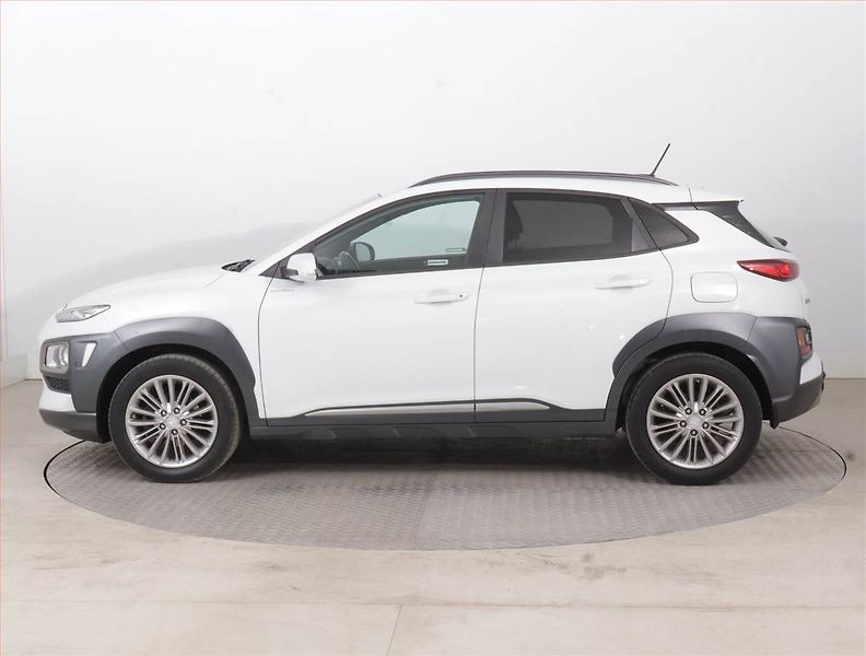 Hyundai Kona (2018) 1.0 T-GDI, Serv.kniha, Kůže - fotka 3 z 15