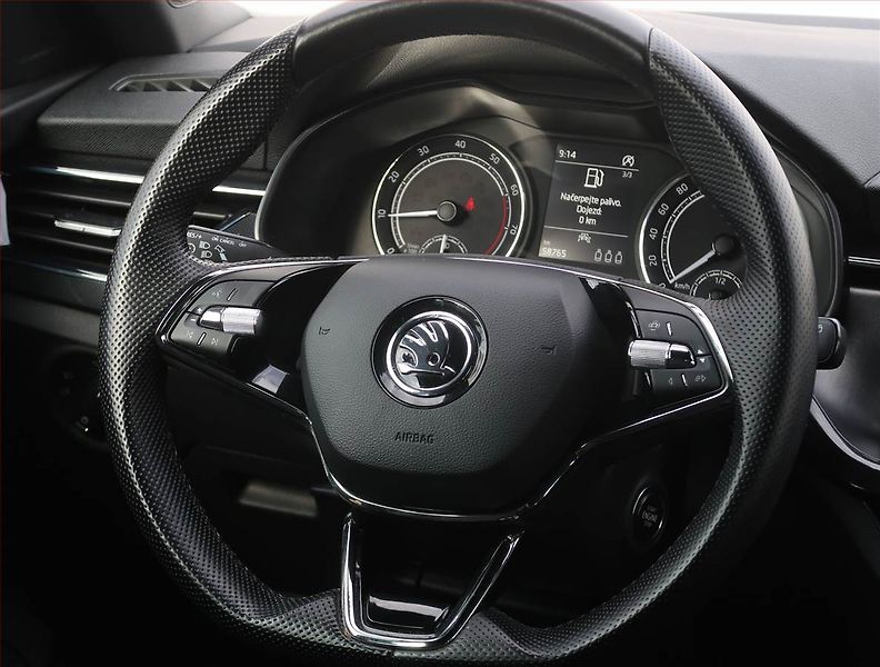 Škoda Scala (2022) Style 1.0 TSI, Tempomat - fotka 23 z 23
