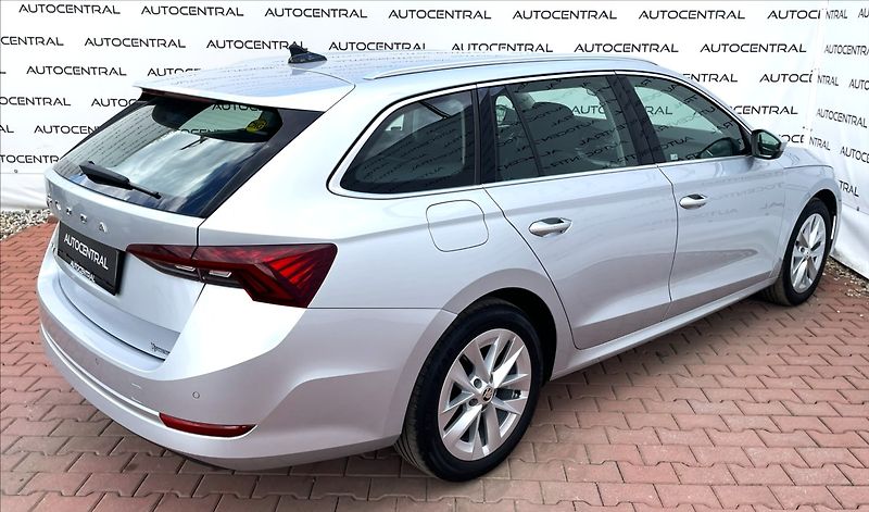 Škoda Octavia 1,5 TSi G-tec,DSG,STYLE - fotka 4 z 26