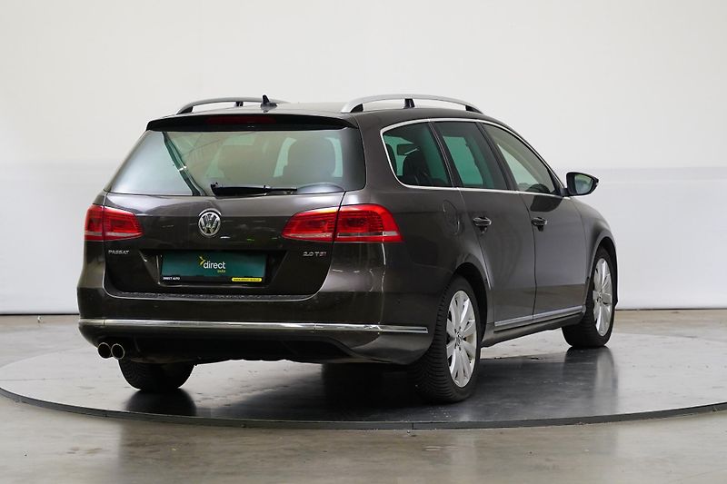 Volkswagen Passat - fotka 2 z 28