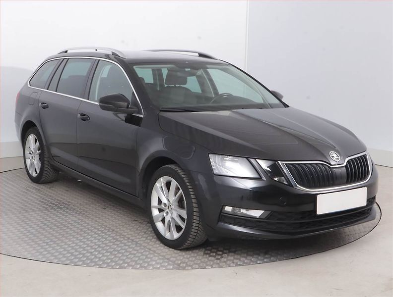 Škoda Octavia (2020) Ambition 1.5 TSI, Automat - fotografie inzerátu