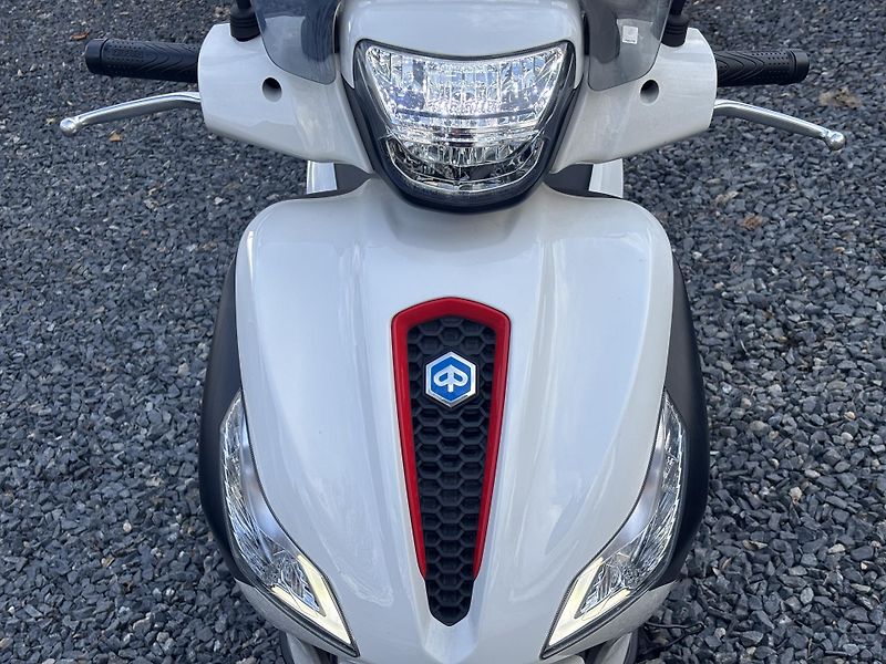 Piaggio Medley 125 (2022) 125 ABS, SPORT - fotka 8 z 10