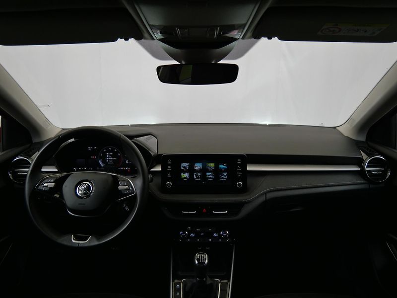 Škoda Fabia - fotka 5 z 26