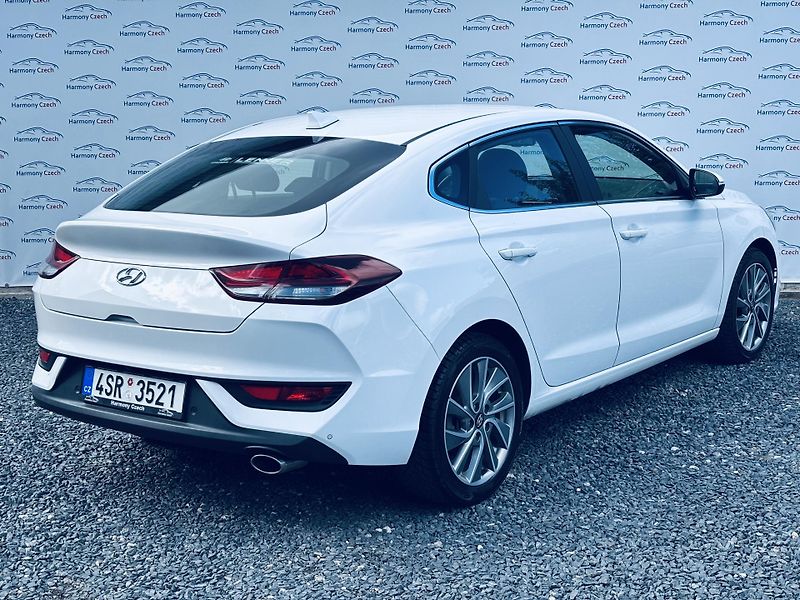 Hyundai i30 (2019) 1.4T-GDi, 103kW, REZERVACE - fotka 8 z 13