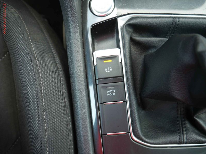 Volkswagen Tiguan (2019) 2.0TDi, ČR, AC, LED, navi - fotka 19 z 22