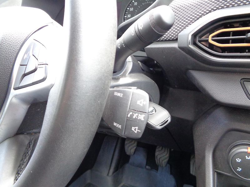 Dacia Sandero (2022) Stepway Comfort TCe 90       - fotka 16 z 19
