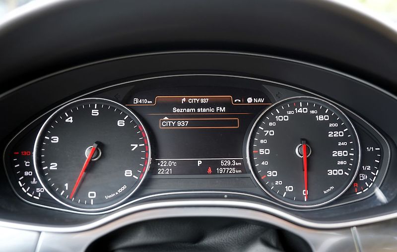 Audi A6 2.8 FSI /S-tronic/kůže/205PS - fotka 33 z 40