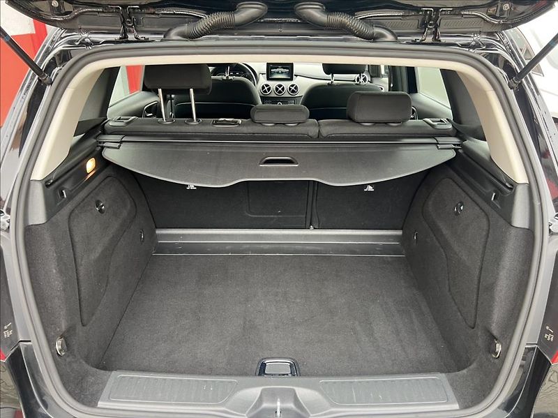 Mercedes-Benz Třídy B 180 CDI / 7G-DCT - fotka 14 z 41