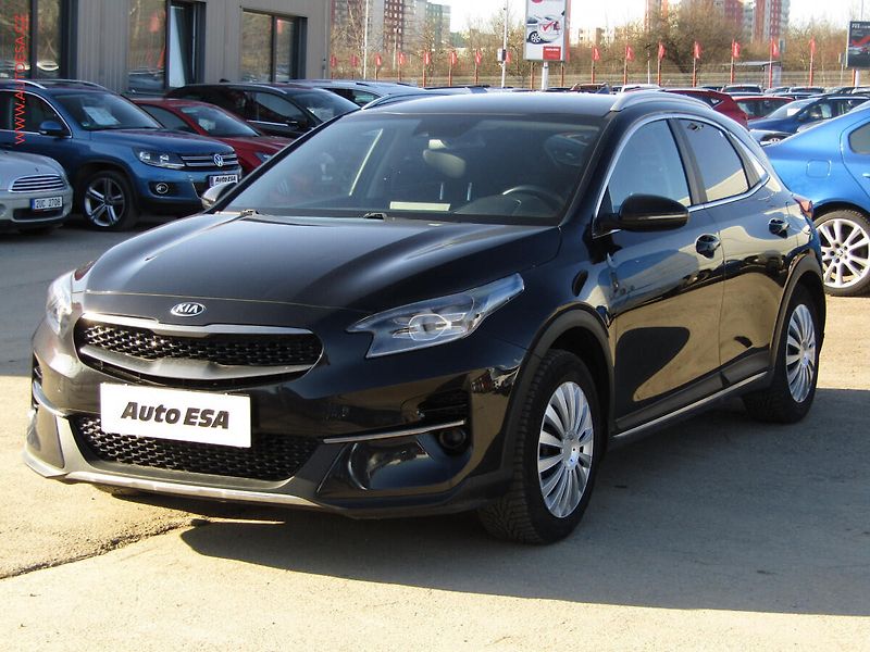 Kia XCeed (2020) 1.4 T-GDi, ČR, LED, navi - fotka 3 z 21