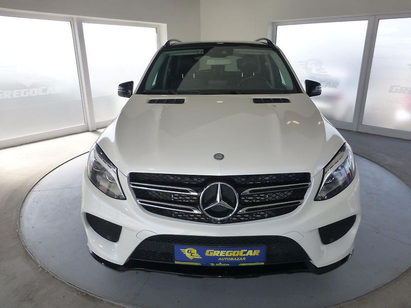 Mercedes-Benz GLE (2016) 350D*KAMER*TAŽ 3,5T*NEW ČR*AMG - fotka 2 z 28