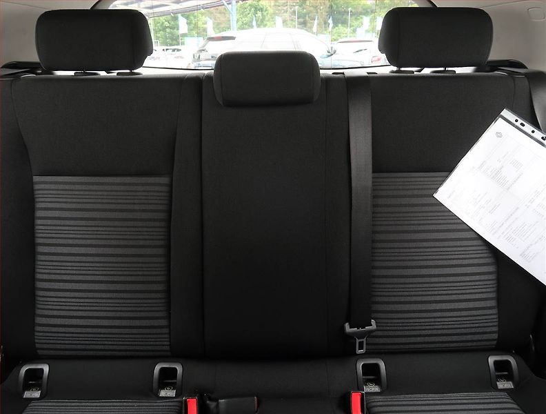 Mercedes-Benz Třídy A (2015) A 180 d, Park. senzory - fotka 10 z 18
