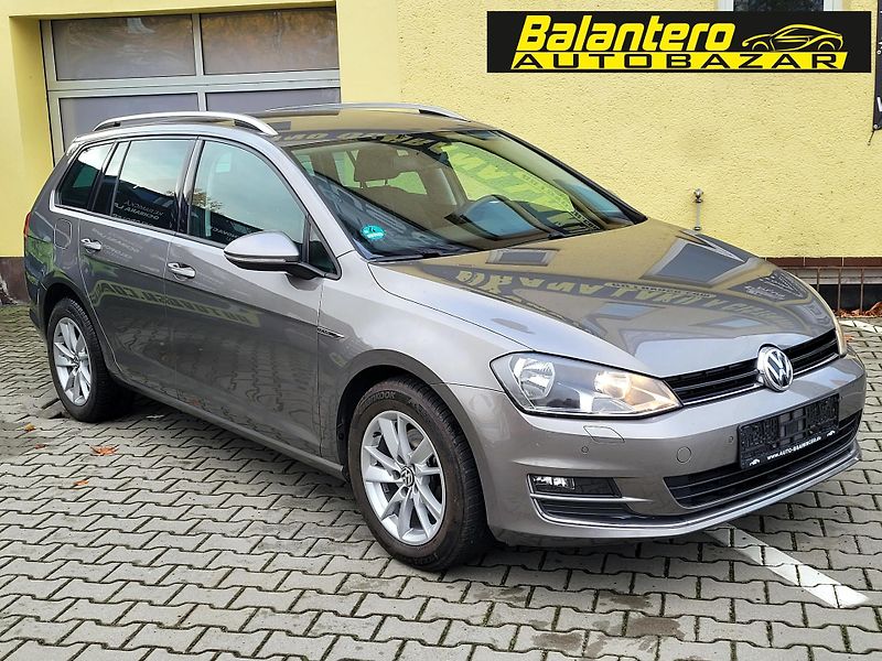 Volkswagen Golf 1,2 TSi LOUNGE 81kW *SERVIS* - fotka 1 z 45
